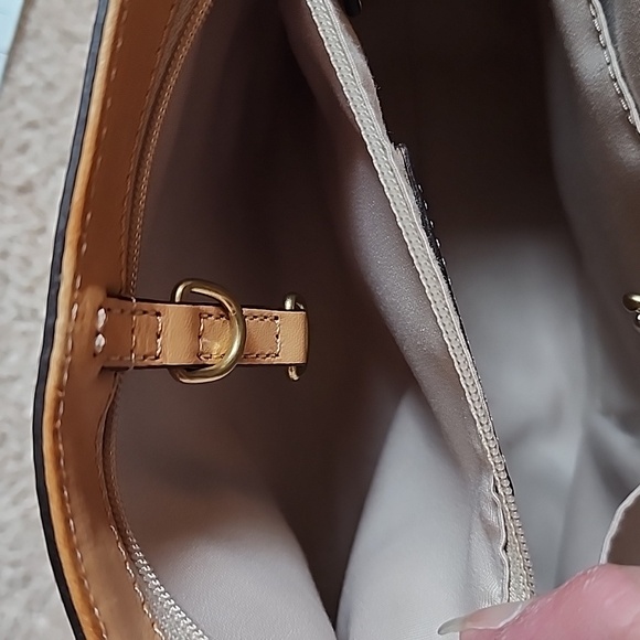 * Coach Peyton Tattersall White Hand Bag Tote Purse - Picture 7 of 10